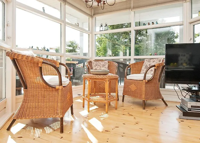Seaside Haven With Swing - By Traum *